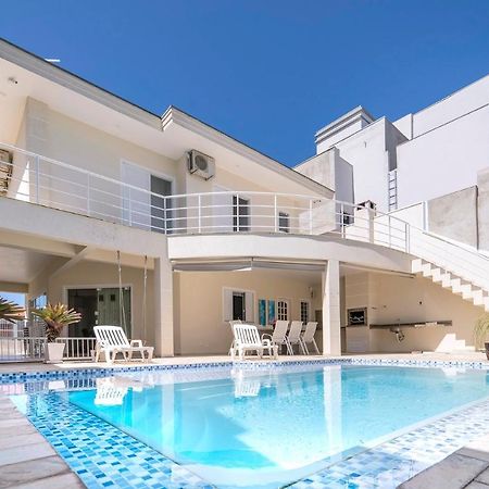 Casa De Praia Em Bombinhas Beach House Exterior photo
