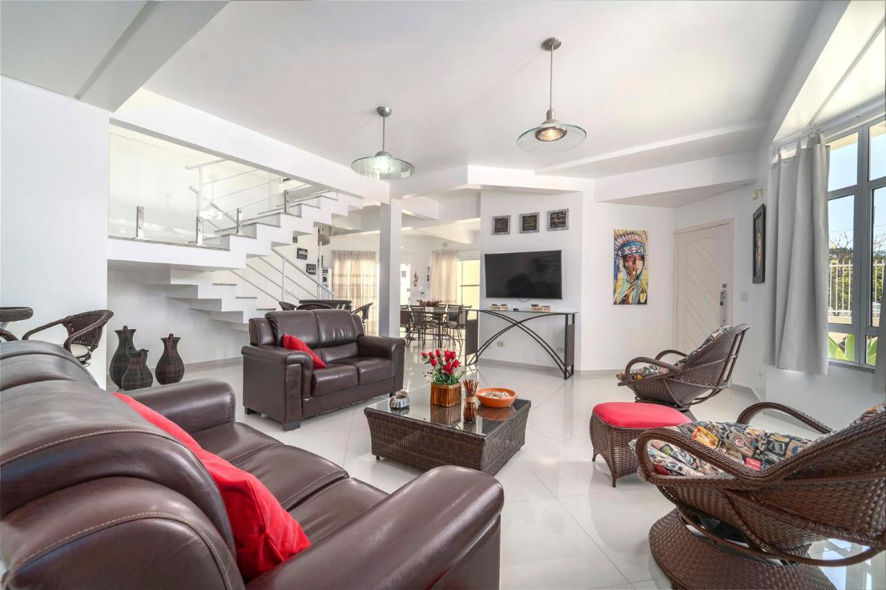 Casa De Praia Em Bombinhas Beach House Exterior photo